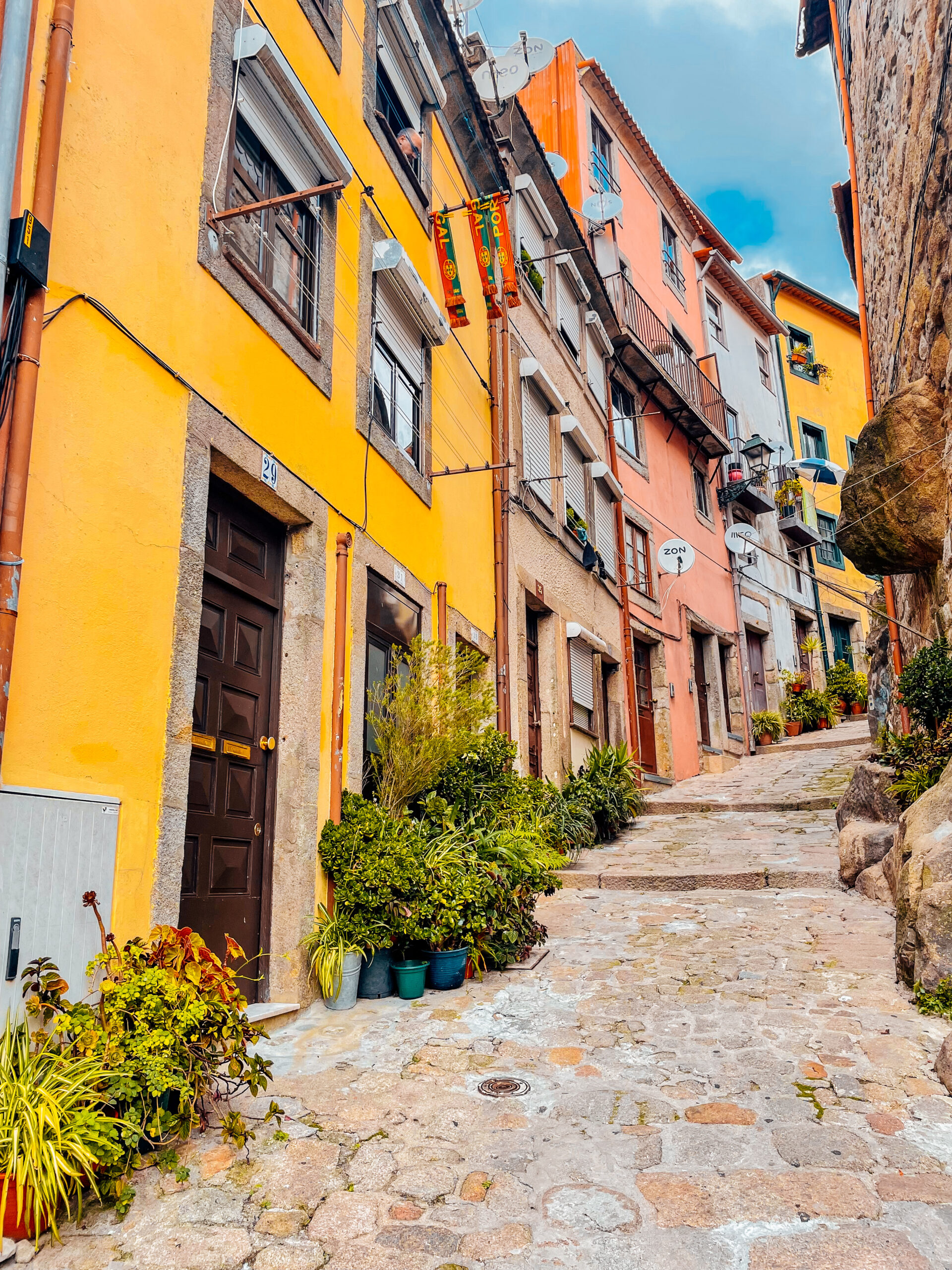 porto látnivalók, legjobb látnivaló Porto, Porto, Porto kirándulás, Porto látnivalók, Porto programok, porto top látnivalók, Porto utazás, Portugália, Portugália utazás, útiterv, városnézés, Porto, Sao Bento, Portugália, utazás, Porto, Porto utazás, Porto látnivalók, Látnivalók portugáliában, Ribiera