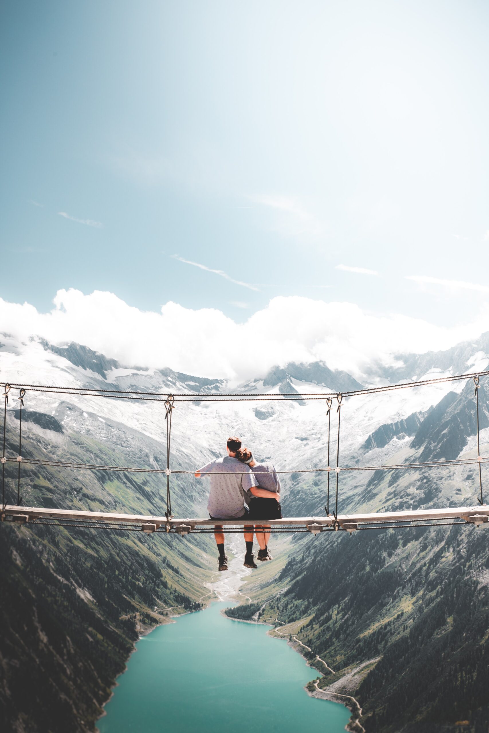 daniel-j-schwarz-YtY724tdl7Y-unsplash