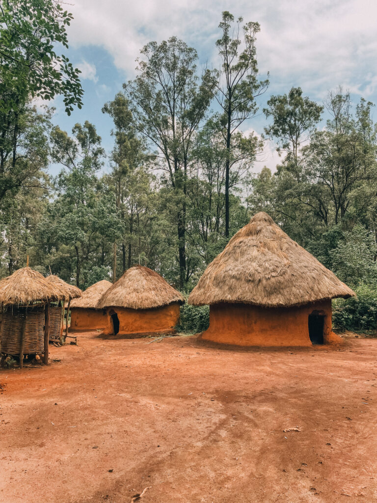 afrika kenya, afrika nyaralás, afrika utazás, afrikai nyaralás, afrikai utazás, kenya, kenya beszámolók, kenya biztonság, kenya fővárosa, kenya látnivalói, kenya látnivalók, kenya látványosságok, kenya nevezetességek, kenya programok, kenya szafari, kenya szállás, kenya utazás, kenya utazási tanácsok, kenya utazási tippek, kenya utikritika, kenya vélemények, látnivalók kenyában, látnivalók nairobiban, nairobi, nairobi biztonság, nairobi éttermek, nairobi látnivalók, nairobi szállás, nairobi utazás, nairobi utazási tudnivalók, nairobi utikritika, nairobi vélemények, bomas of kenya