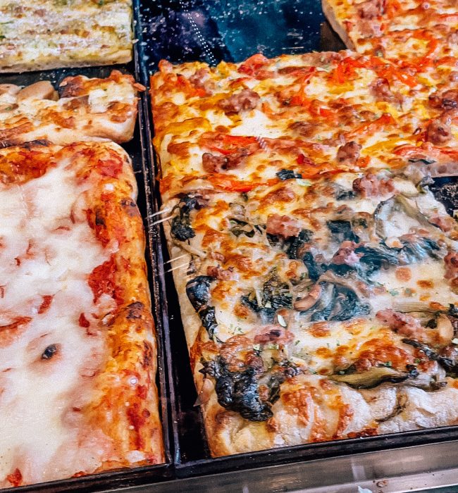 breakfast pizza, reggeli, pizza, fociacca pizza, finom reggeli, Róma, legjobb reggelizőhely, római, fociacca szendvics, legjobb pizza Rómában, Róma utazás