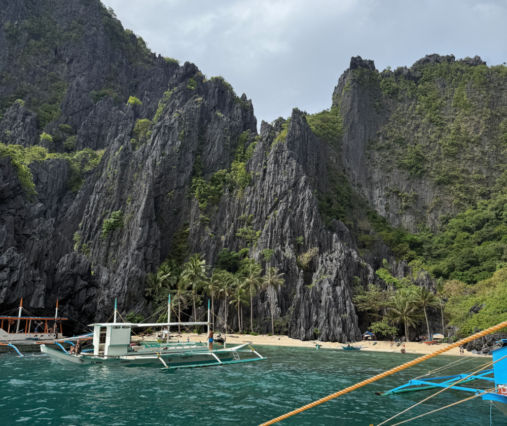 el nido palawan, palawan, el nido, el nido látnivalók, el nido éttermek, fülöp szigetek utazás, fülöp szigetek nyaralás, fülöp szigetek látnivalók, fülöp szigetek, palawan sziget, palawan island, el nido programok, el nido szállás, palawan szállás, palawan strandok, palawan fülöp szigetek