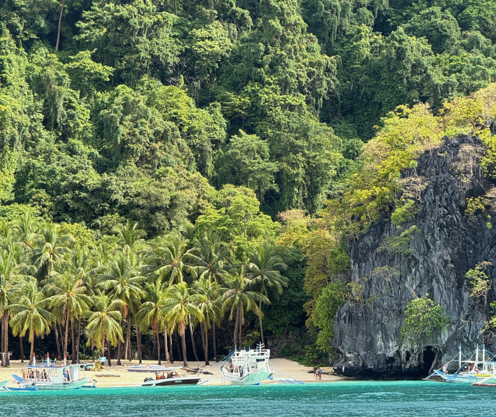 el nido palawan, palawan, el nido, el nido látnivalók, el nido éttermek, fülöp szigetek utazás, fülöp szigetek nyaralás, fülöp szigetek látnivalók, fülöp szigetek, palawan sziget, palawan island, el nido programok, el nido szállás, palawan szállás, palawan strandok, palawan fülöp szigetek
