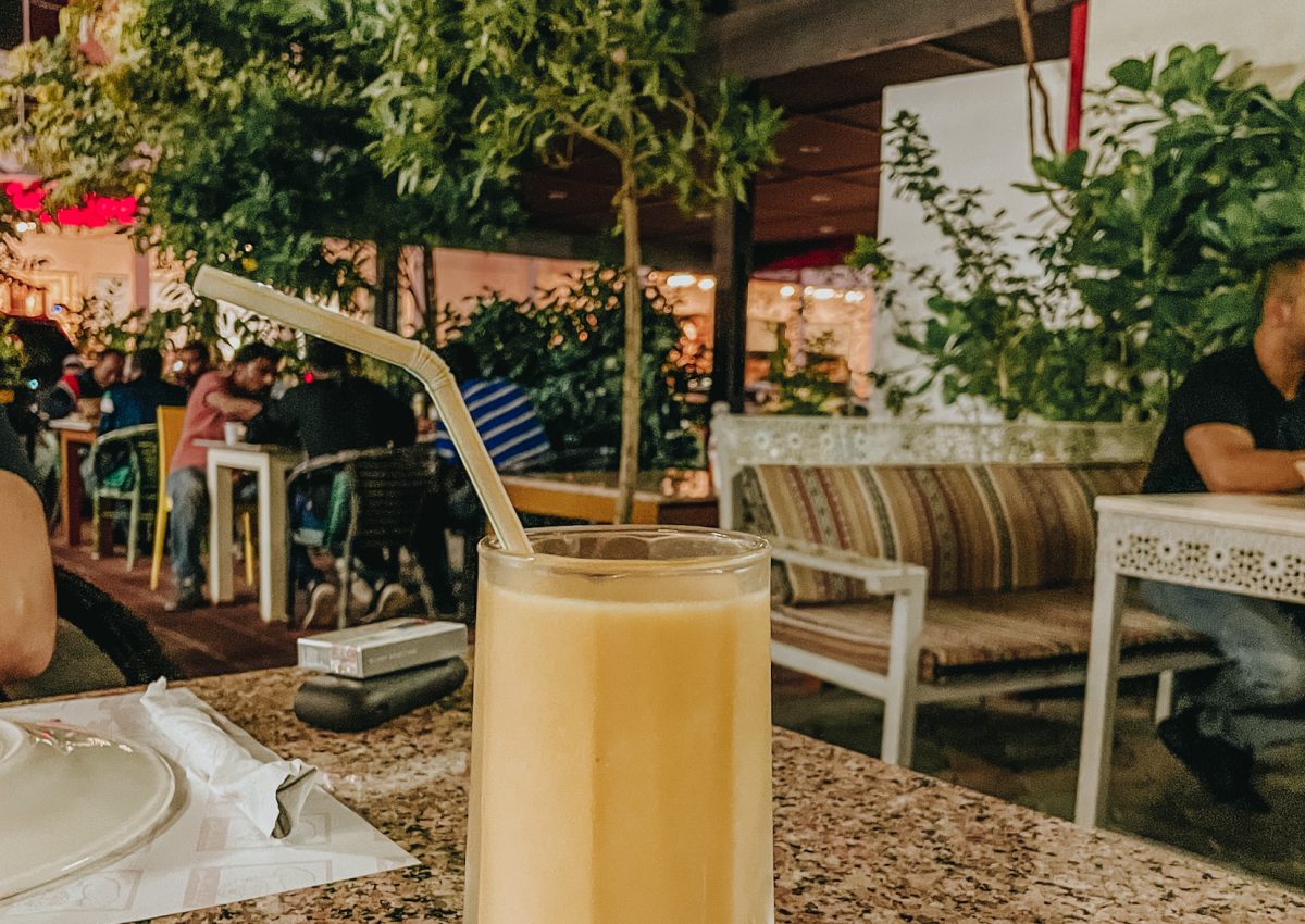 muscat látnivalók, muscat utazás, omán látnivalók, omán utazás, omán tippek, omán utazási tippek, muscat látnivalók, nizwa, omán piac, muscat éttermek, omán éttermek, ománi ételek, omán étteremajánló, muscat éttermek, muscat étteremajánló, muscat kávézó, ománi kávé, sáfrányos latte