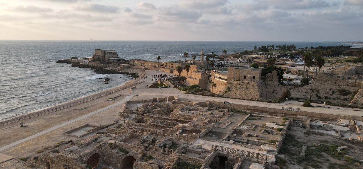 caesarea-maritima-g473881c46_1920