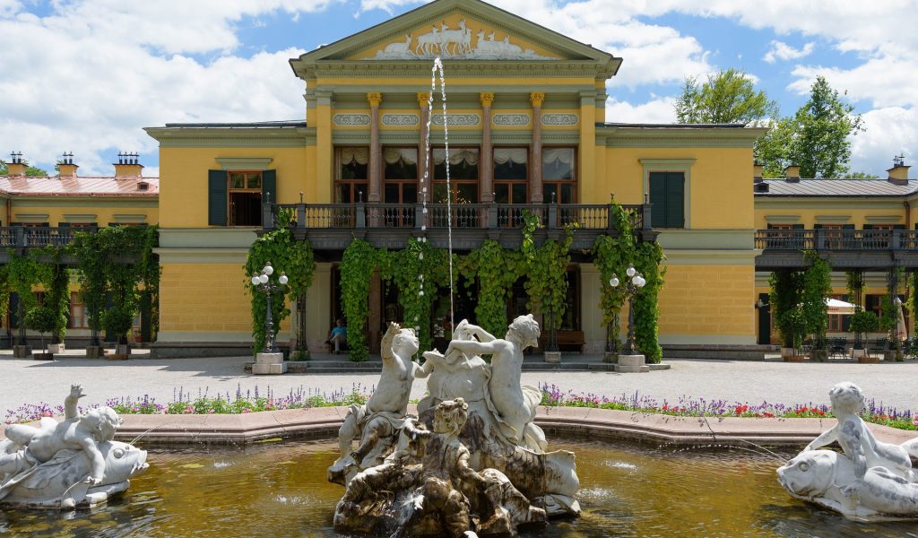 imperial-villa-g2fb9232f7_1920