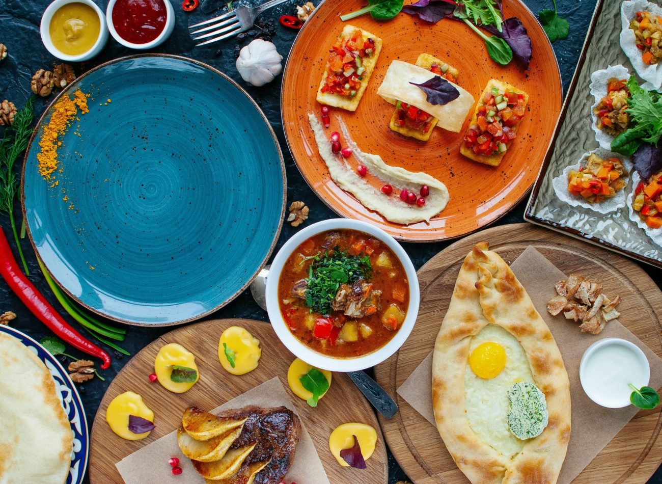 éttermek, Legjobb étterem Grúzia, Legjobb éttermek grúzia, legjobb khachapuri grúzia, legjobb khachapuri, Grúzia, Grúzia étteremajánló, Grúzia utazás, grúzia éttermek