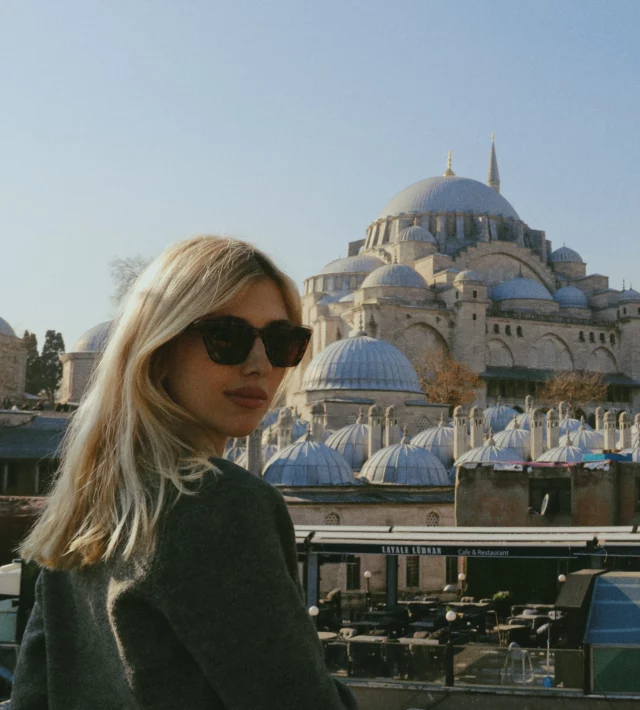 🎞️ Istanbul, December 2023

Just realized my photos from Istanbul never made it here.
I spent only 2 days in Istanbul during a layover to Kenya in 2023, but it instantly became one of those places I know I’ll return to. The mix of old and new, the energy of the bazaars and the incredible food scene all made Istanbul unforgettable. Even in such a short trip, I felt how unique and layered this city is one foot in Europe, the other in Asia.

If you’re planning an Istanbul trip or even just passing through on a layover, I definitely recommend giving yourself time to explore. From wandering around Sultanahmet and Hagia Sophia, to watching the sunset on the Bosphorus, to tasting authentic Turkish food in local restaurants, Istanbul has so many things to do and see, even in just 48 hours.

Can’t wait to be back soon. 🤍🇹🇷

#gominimalmag #satellitetales #solarcollective #ifyouleave #myfeatureshoot #imaginarymagnitude #spectraculture #oldtonecollective #ifyouleave #independentmag #portbox #minimalzine #unlimitedminimal #verybusymag #hippomag #pellicolamag #etczine #broadmag #istanbulphotography #istanbultravel #mytinyatlas #visitistanbul #istanbulitinerary #i̇stanbul #mytinyatlashello #discoverturkiye #soulsandsalts #streetphotography #canon70d #istanbullayover